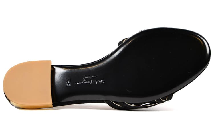 Сандалии FERRAGAMO - изображение 4