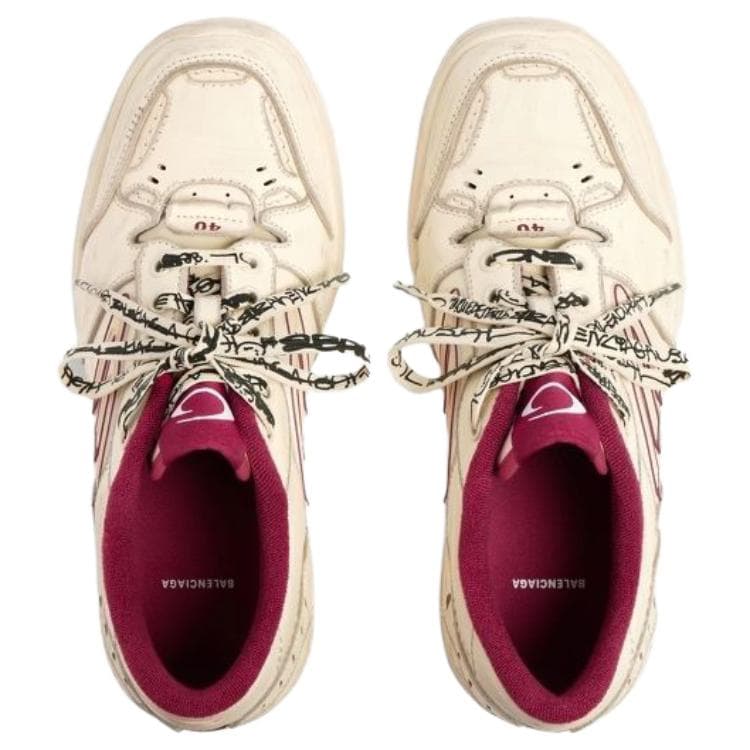 Кроссовки Balenciaga Hamptons Worn-Out Low Top Sneakers White Red - изображение 6