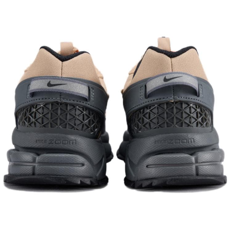 Кроссовки для бега Nike ZOOM VOMERO ROAM CNY - изображение 4