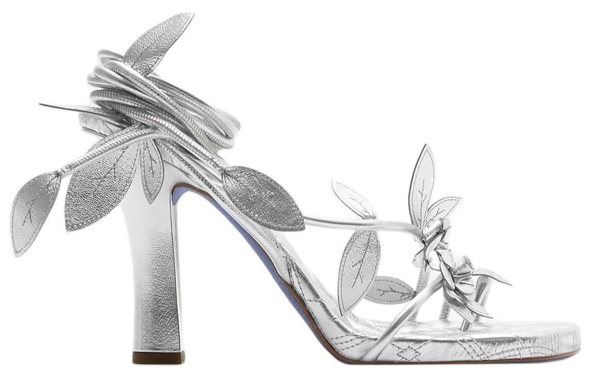 Шлёпанцы Burberry Цвет плюща FLORA Кожа one Шнуровка Сандалии 10,5 см Женские Серебряные - изображение 2