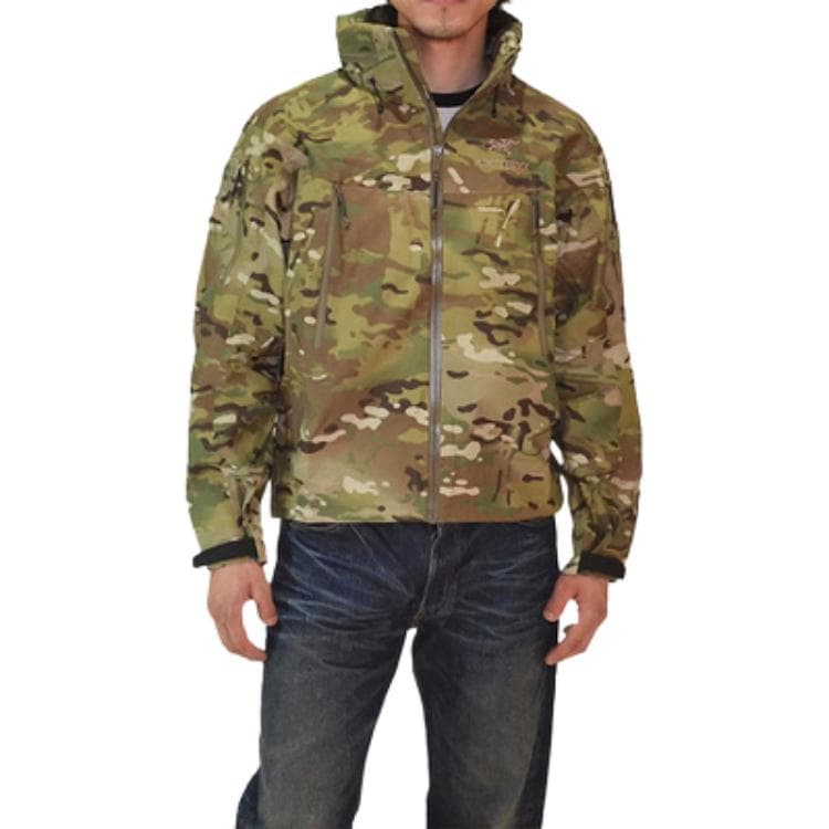 Демисезонная куртка Arcteryx Alpha Jacket Men's MultiCam - изображение 3