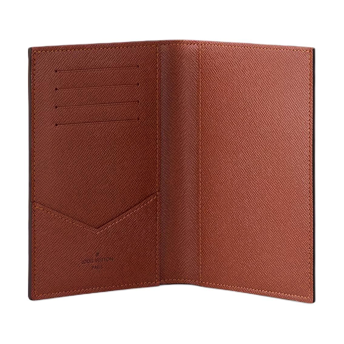 Обложка для паспорта Louis Vuitton Canvas Passport Holder Brown - изображение 4