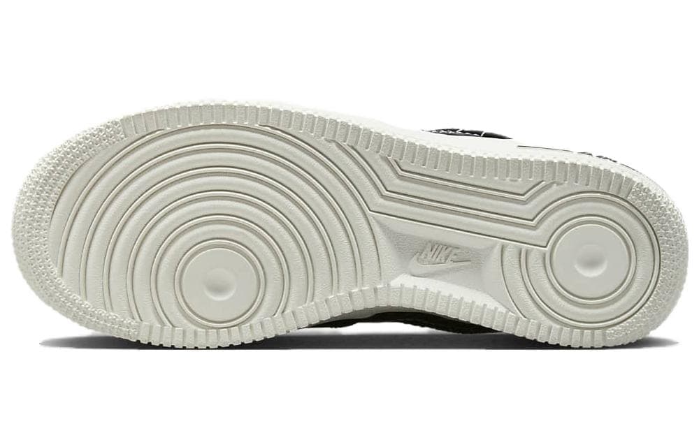 Кроссовки Nike Air Force 1 Low LV8 3 GS GS - изображение 5