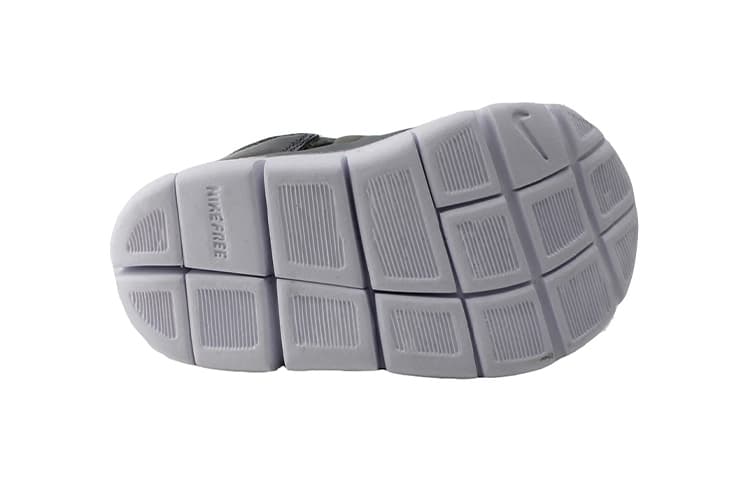 Кроссовки Nike Dynamo Free - изображение 6