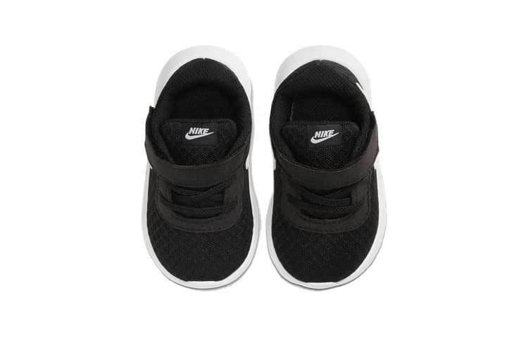 Кроссовки Nike Tanjun - изображение 6