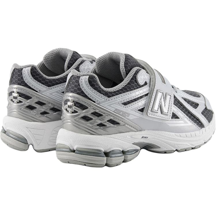 Кроссовки New Balance 1906 Low Топ Детские Лайфстайл Кроссовки Черные Детские - изображение 4