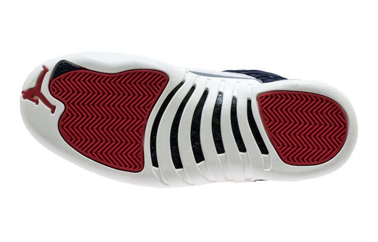 Кроссовки для баскетбола Jordan Air Jordan 12 Retro International Flight BV8017-445 GS - изображение 7