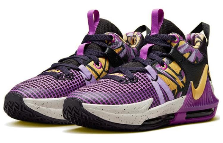 Кроссовки для баскетбола Nike LeBron Witness 7 "Lakers Graffiti" - изображение 3