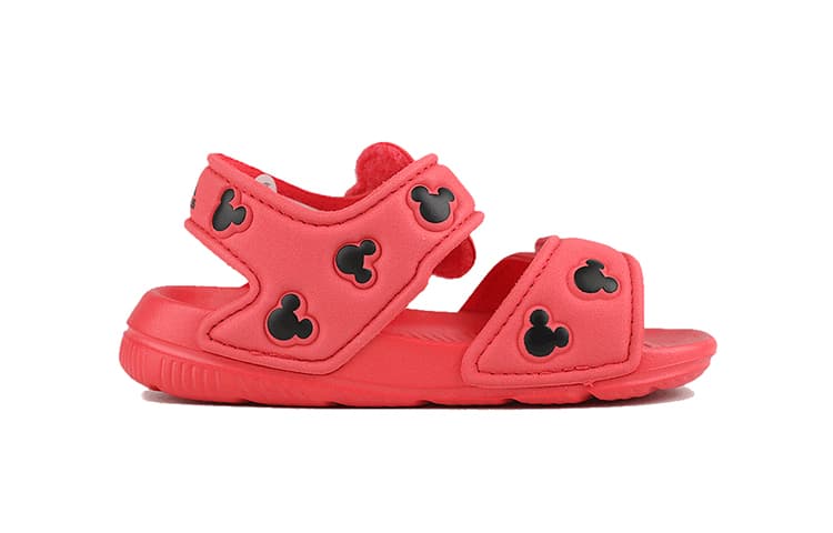Кроссовки Disney x adidas Altaswim - изображение 3