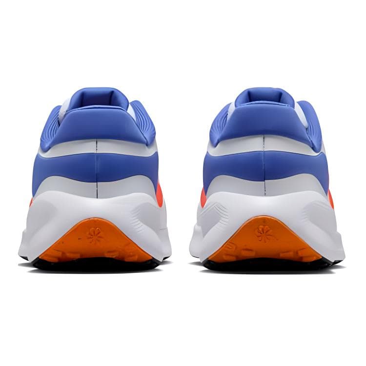 Nike REVOLUTION 7 - изображение 4