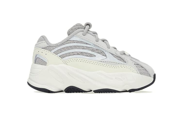 Кроссовки adidas originals Yeezy boost 700 V2 "Static" - изображение 4
