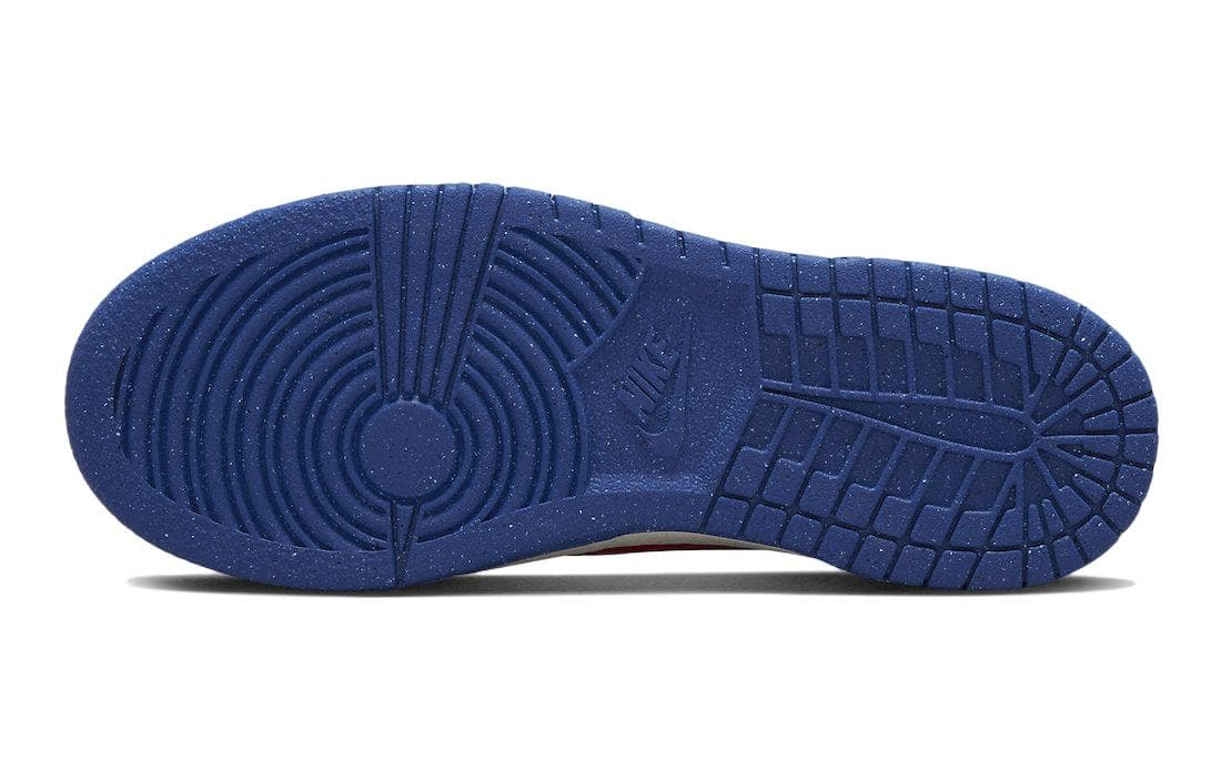 Кроссовки Nike Dunk Low Superhero GS - изображение 7