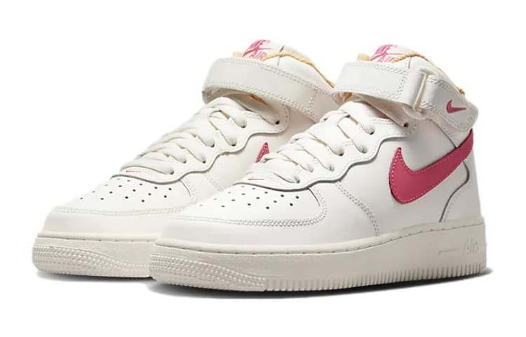 Кроссовки Nike Air Force 1 LE GS - изображение 3