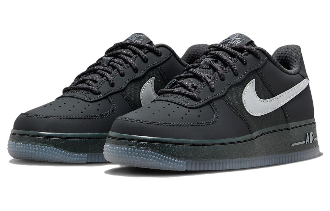 Кроссовки Nike Air Force 1 Low "Reflective Swoosh" GS - изображение 2