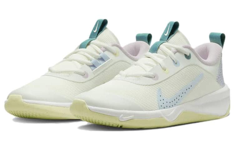 Кроссовки Nike Omni Multi-Court GS - изображение 3