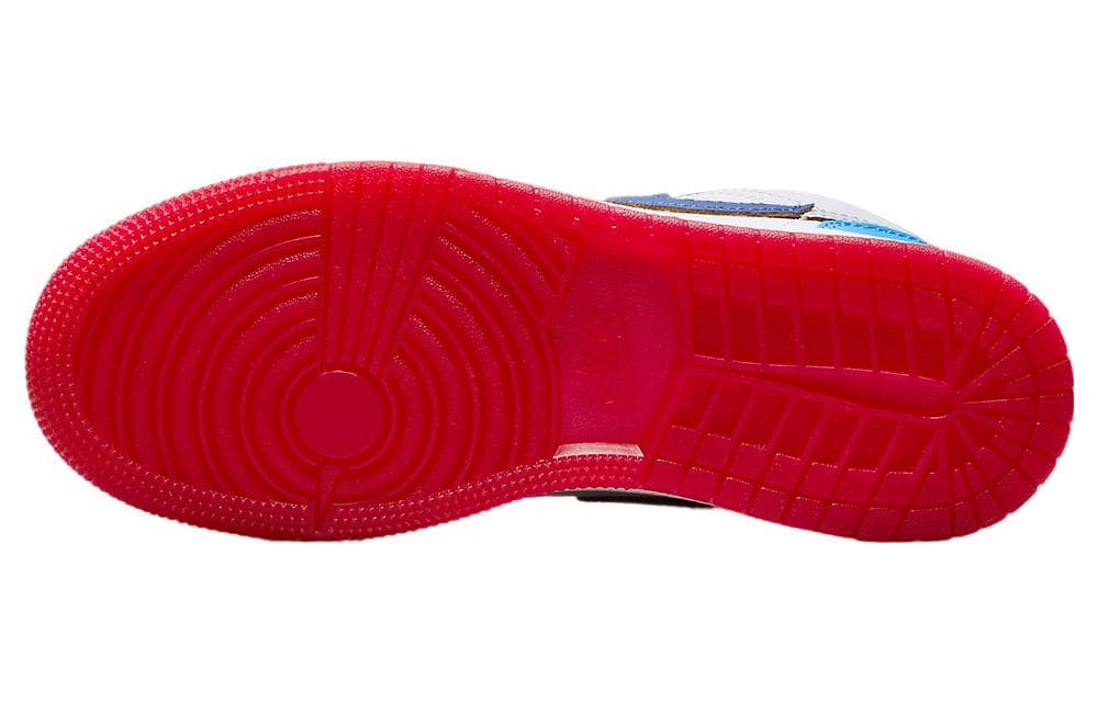 Кроссовки для баскетбола Jordan Air Jordan 1 Low SE GS - изображение 6