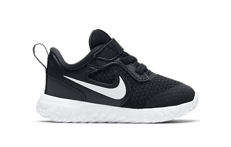 Кроссовки Nike REVOLUTION 5 - изображение 4