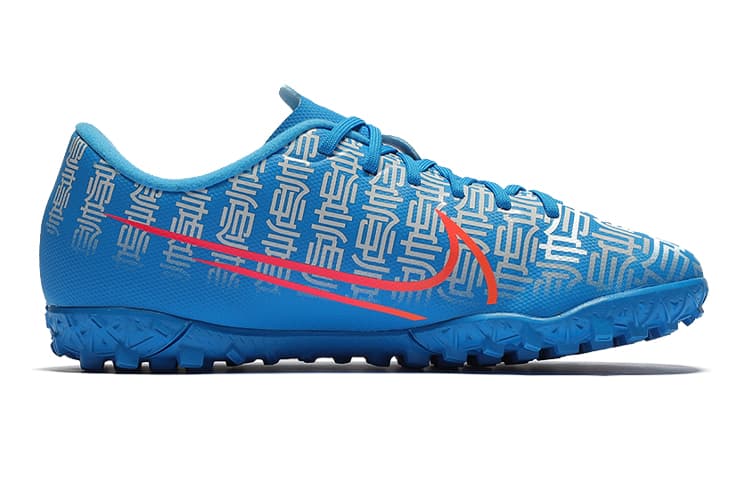 Бутсы Nike Mercurial Vapor 13 13 Academy CR7 TF - изображение 3
