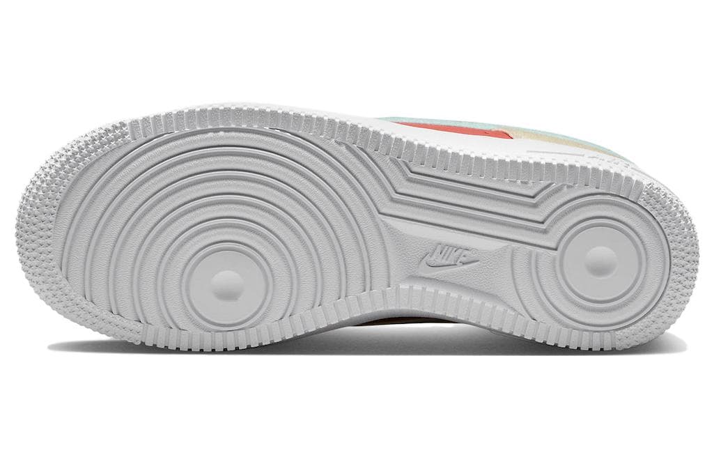 Кроссовки Nike Air Force 1 Low GS - изображение 6