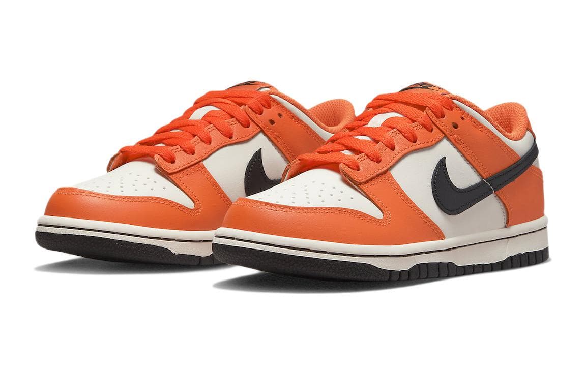 Кроссовки Nike Dunk Low Halloween GS - изображение 6