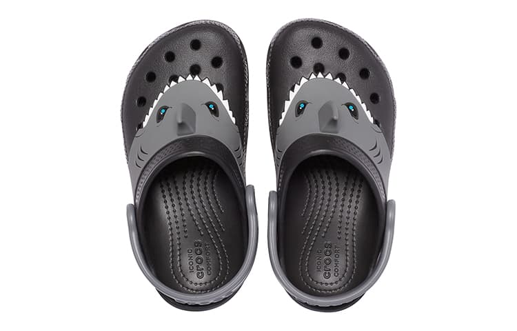Crocs Fun Lab Classic I AM Shark Clog - изображение 5
