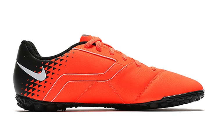 Бутсы Nike Bombax Junior TF - изображение 2