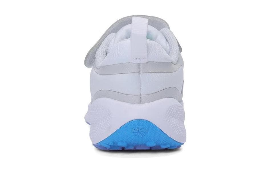 Nike REVOLUTION 7 - изображение 3