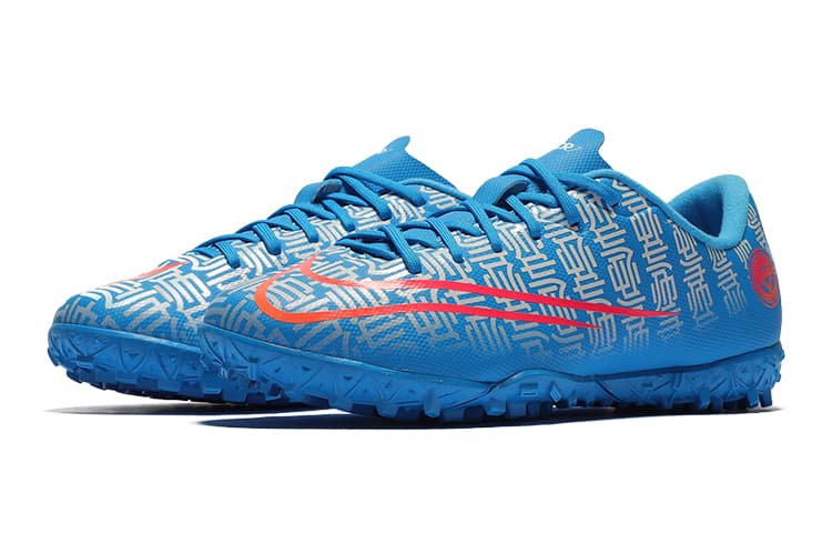 Бутсы Nike Mercurial Vapor 13 13 Academy CR7 TF - изображение 4