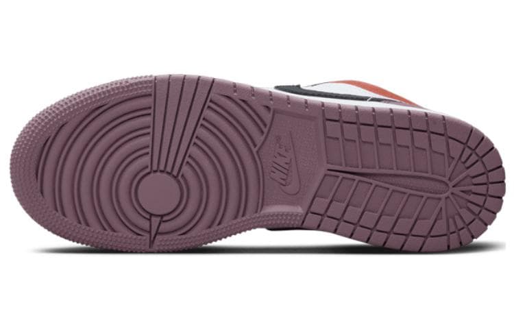 Кроссовки для баскетбола Jordan Air Jordan 1 Low Se GS - изображение 2