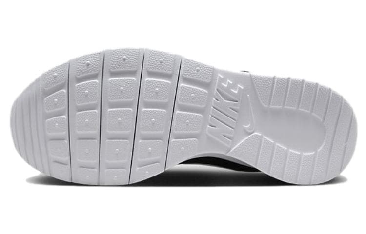 Кроссовки Nike Tanjun - изображение 5