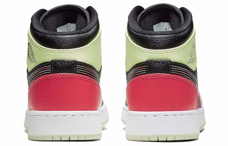 Кроссовки для баскетбола Jordan Air Jordan 1 Mid Glows In The Dark GS - изображение 5