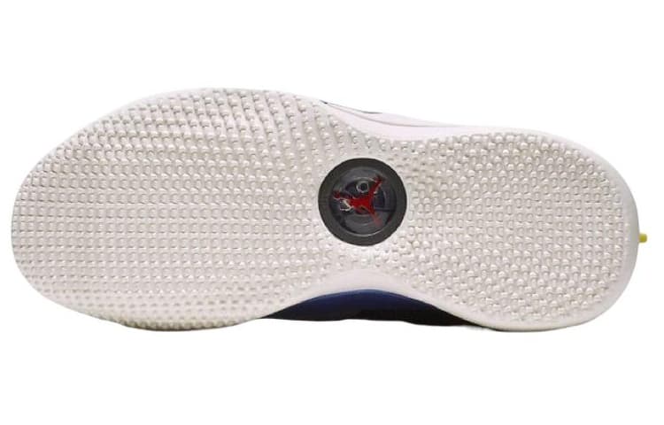 Кроссовки для баскетбола Jordan Air Jordan 33 Tech Pack Black Red - изображение 5