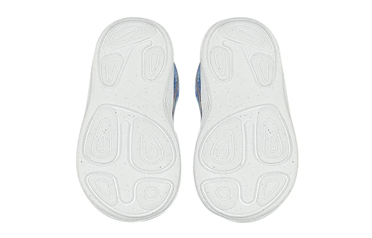 Кроссовки Nike REVOLUTION 4 - изображение 5