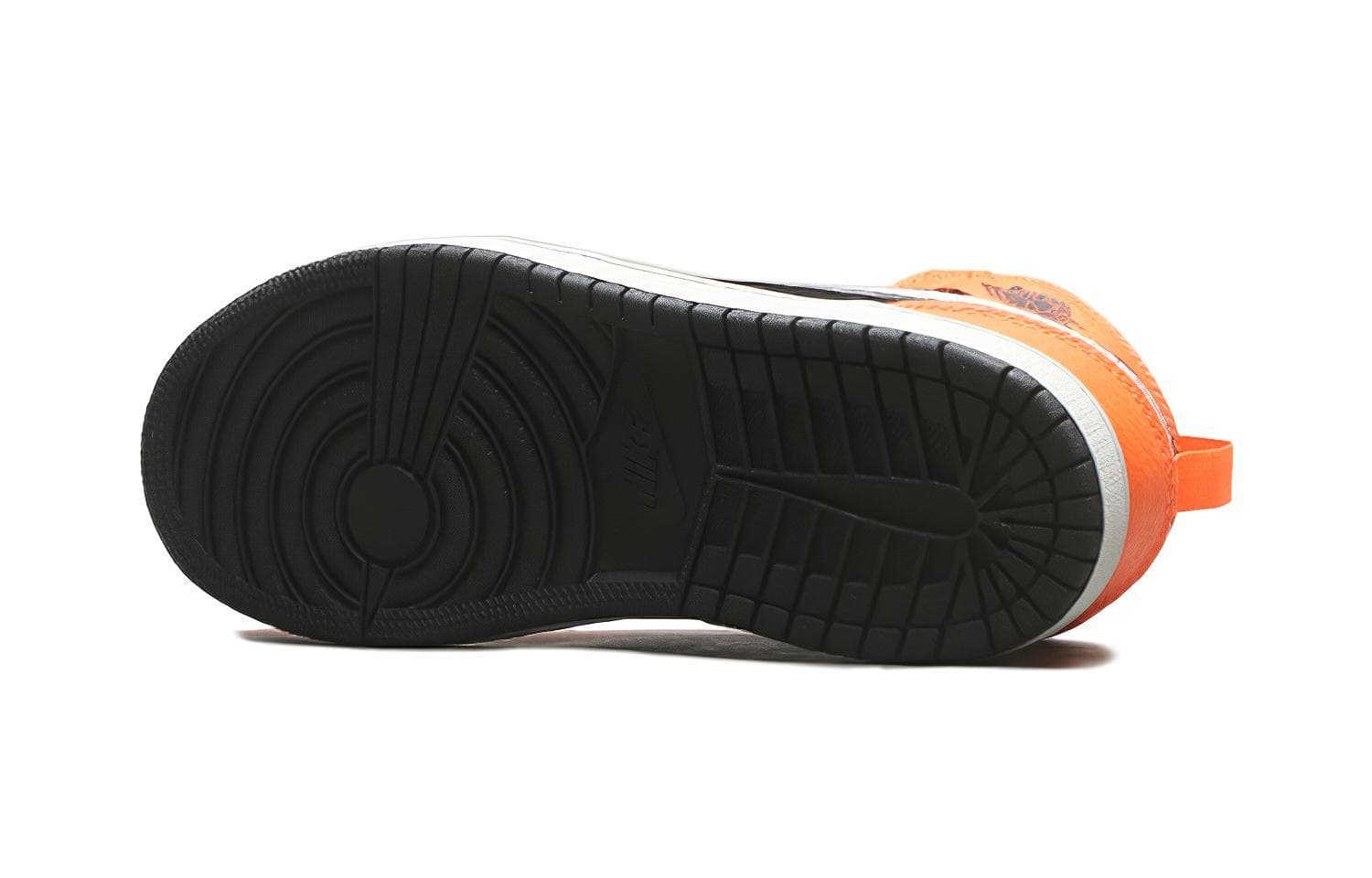 Кроссовки для баскетбола Jordan Air Jordan 1 Mid - изображение 6