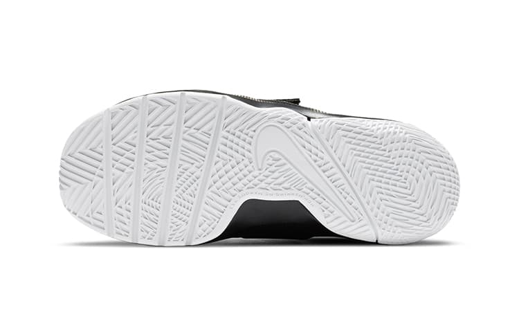 Кроссовки для баскетбола Nike Team Hustle D 8 - изображение 6