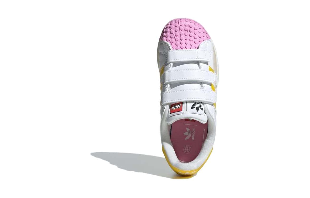 Кроссовки Adidas Originals Superstar кожаная низкая обувь для скейтбординга для детей бежевого цвета для детей в возрасте 3-7 лет - изображение 5