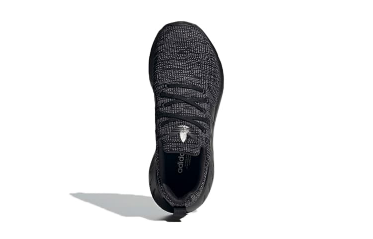 Кроссовки adidas originals Swift Run 22 - изображение 6