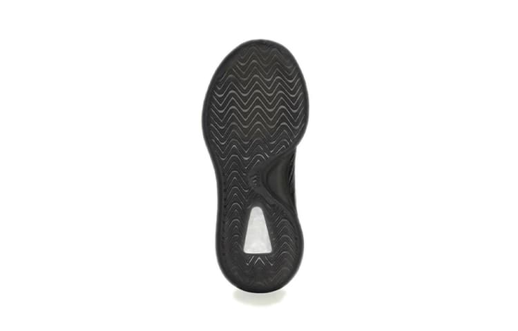 Кроссовки adidas originals Yeezy QNTM "Onyx" - изображение 7