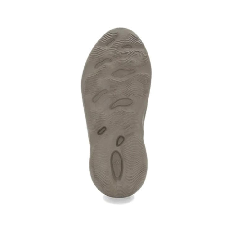 Сандалии adidas originals Yeezy Foam Runner Stone Sage - изображение 5
