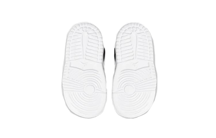 Кроссовки Jordan Air Jordan 1 - изображение 6