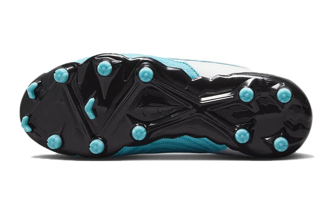 Nike Phantom GX Academy Dynamic Fit MG - изображение 6