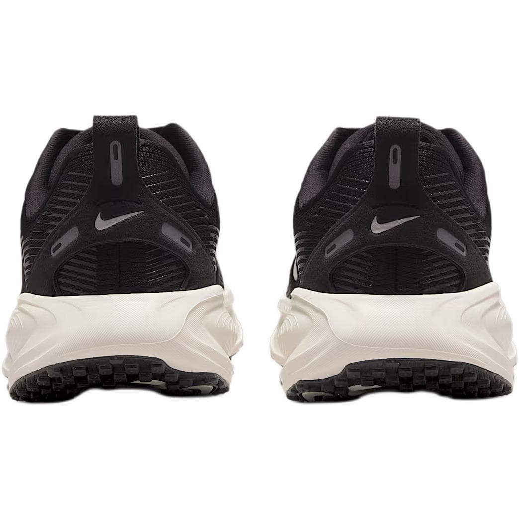 Кроссовки Nike Vomero 18 Low Топ Беговые кроссовки Черный Белый цвет вершины Детский - изображение 5