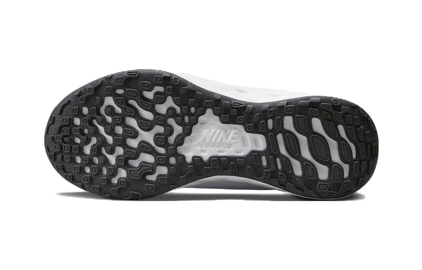 Nike REVOLUTION 6 - изображение 3