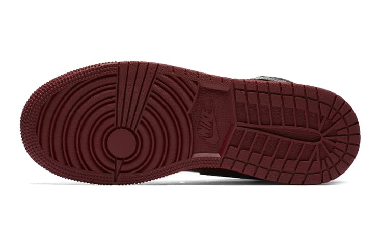 Кроссовки для баскетбола Jordan Air Jordan 1 Mid Team Red Black GS - изображение 5