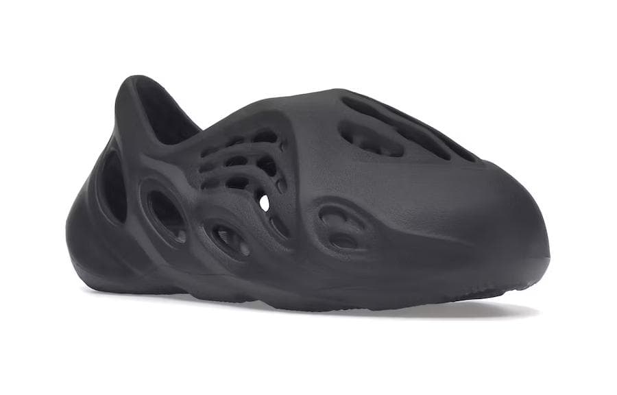 Сандалии adidas originals Yeezy Foam Runner Onyx - изображение 2