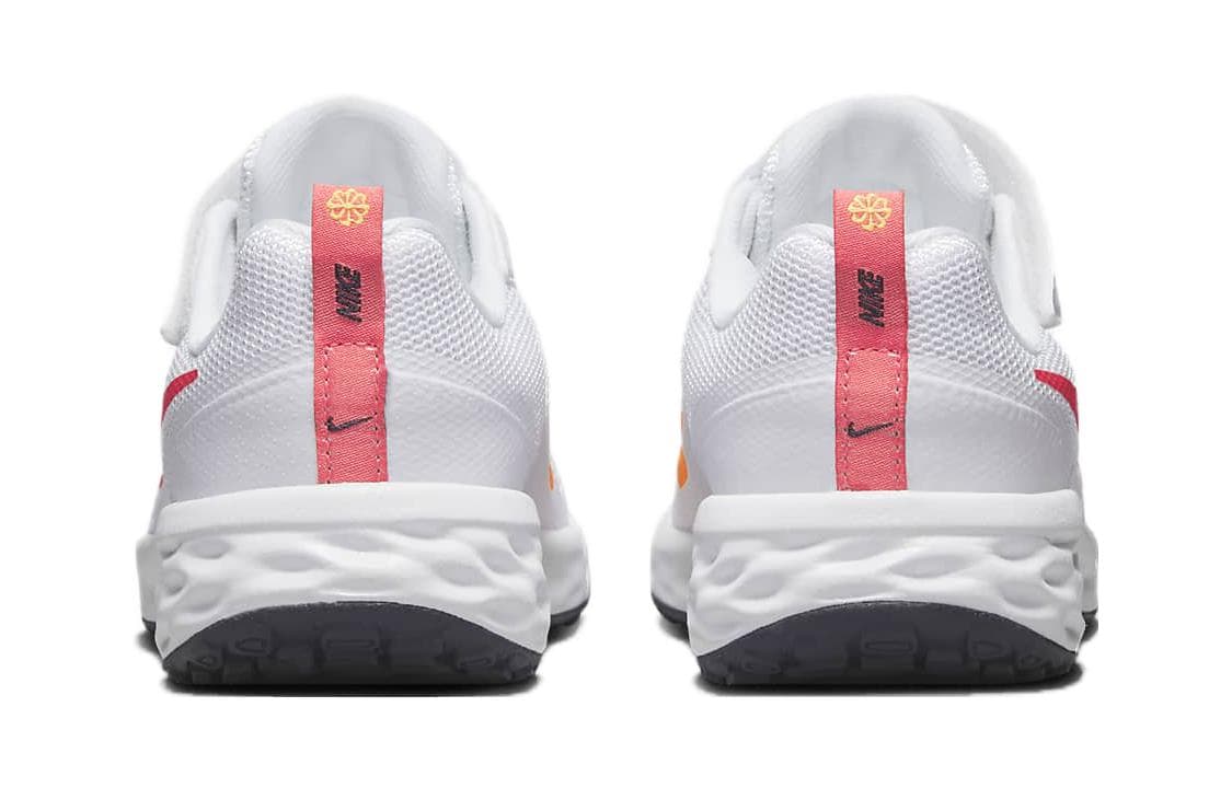 Nike REVOLUTION 6 - изображение 2