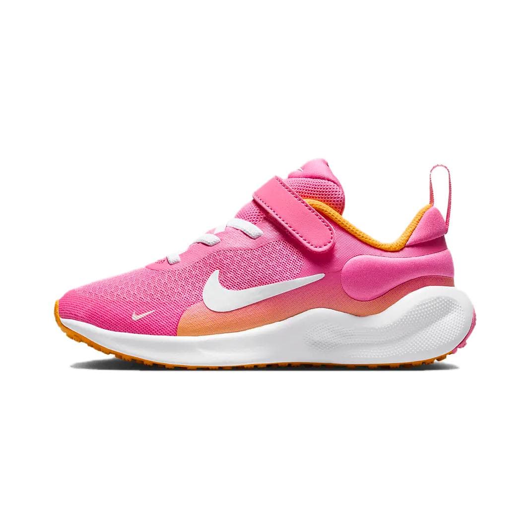 Nike REVOLUTION 7 - изображение 1