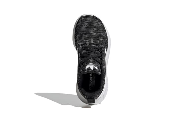 Кроссовки adidas originals Swift Run 22 - изображение 6