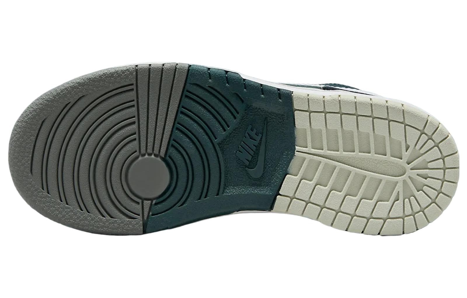 Кроссовки Nike Dunk Low GS - изображение 5