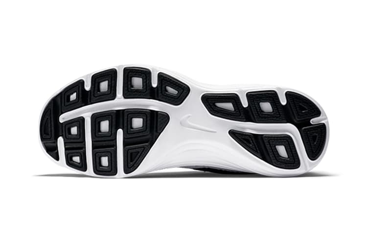 Кроссовки Nike REVOLUTION 3 - изображение 5